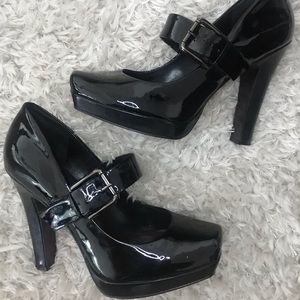 Jessica Simpson Mary Jane heels